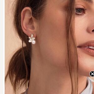 Olive & Piper Remi Stud Earrings GOLD